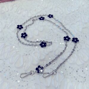 Crossbody Chain with flowers